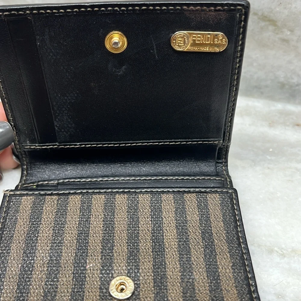 Fendi vintage, authentic trifold, wallet